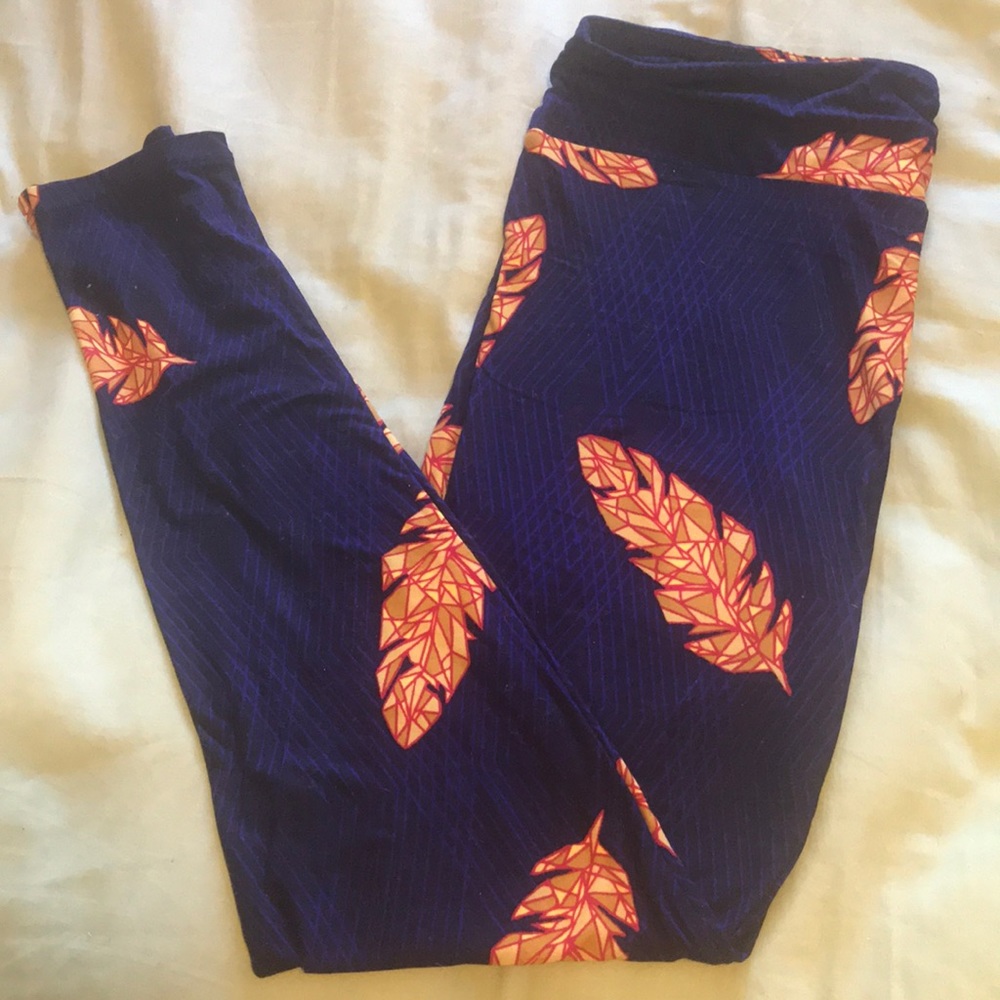 Lularoe Stained Glass Feather Leggings